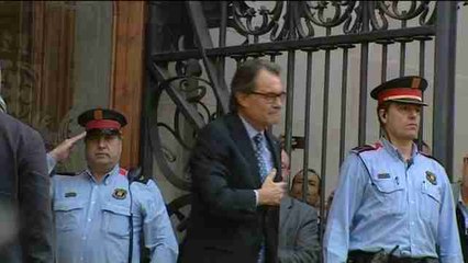 Concentración independentista para acompañar a Artur Mas al tribunal