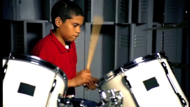 VH1 Save the Music at Barbie Rock 'n Royals Concert Experience _ Barbie