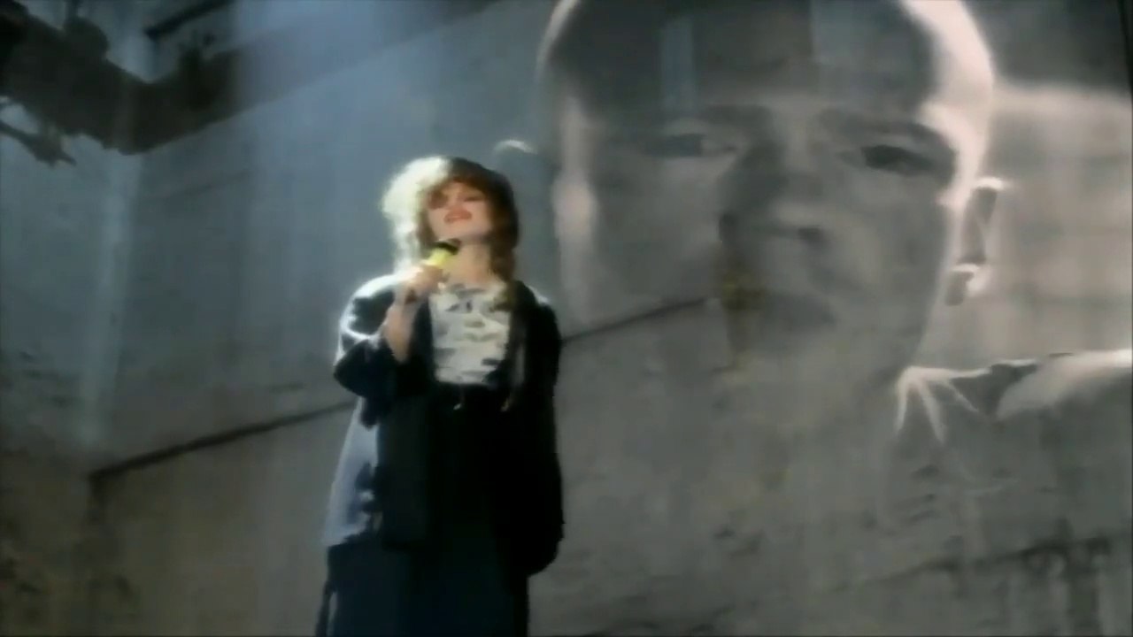 The Communards & Sarah Jane Morris - Don't Leave Me This Way (Harold Melvin & the Blue Notes Cover) - HD 720p