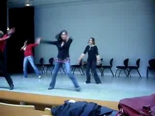 Répétition pompom girl 31 mars 2007