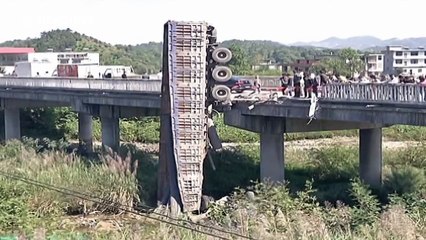 Large lorry crashes off bridge - aftermath