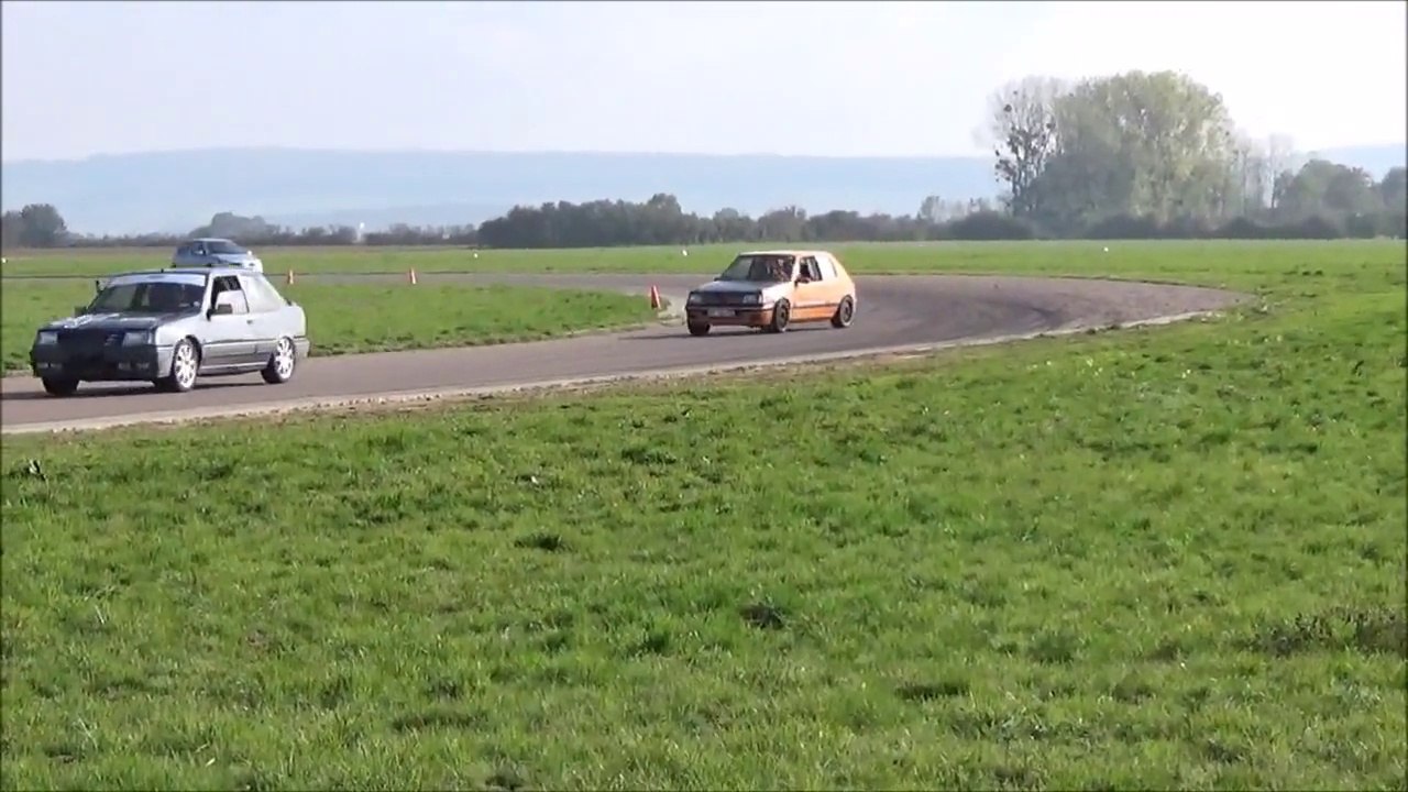PEUGEOT 309 turbo 16  - PEUGEOT  205 TURBO  16  -lulu du jura