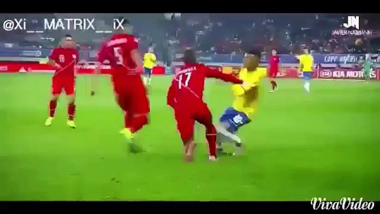 Neymar Jr. Müthiş hareketler...