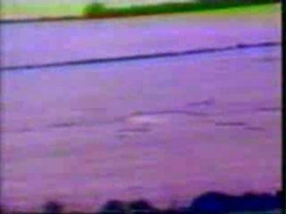 UFO - Forming Crop Circles