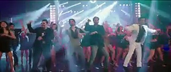 Jawani Phir Nahi Ani - Humayun Saeed - New Pakistani Movie 2015