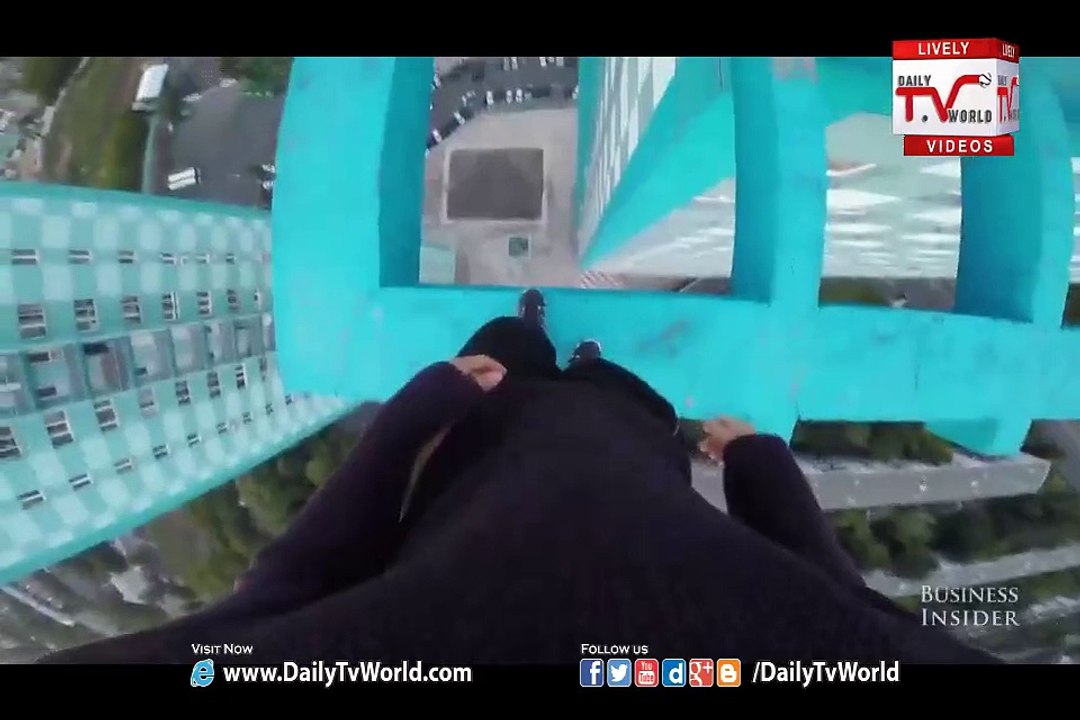 AMAZING EXPERIENCE! WALKING ON THE ROOF WALL