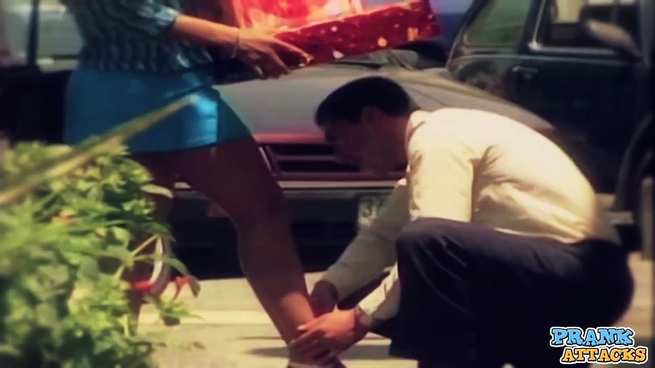 Scratch My Leg Upskirt Prank