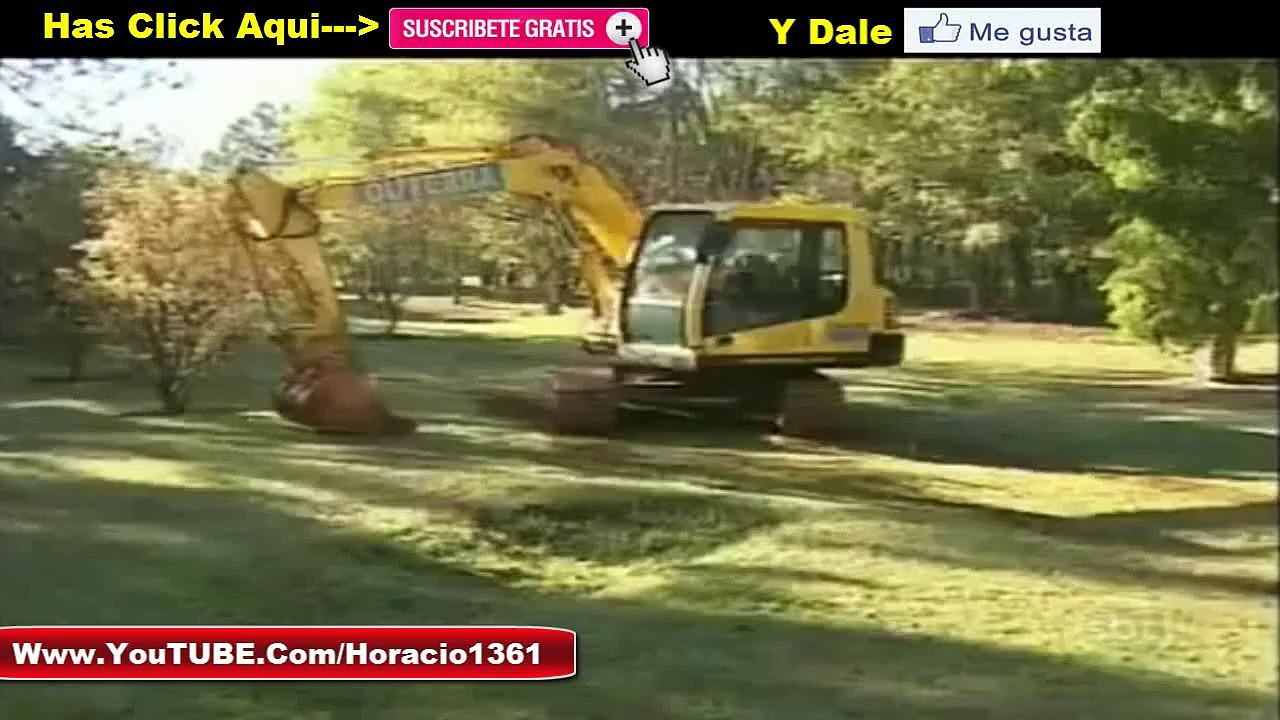 Broma en Brasil Agujero oculto en el parque Para cagarse de la risa/Videos Graciosos/Funny