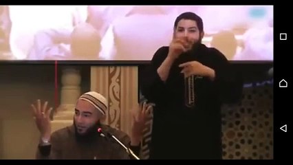 Un frere musulman clash les beurettes et et les filles perdues