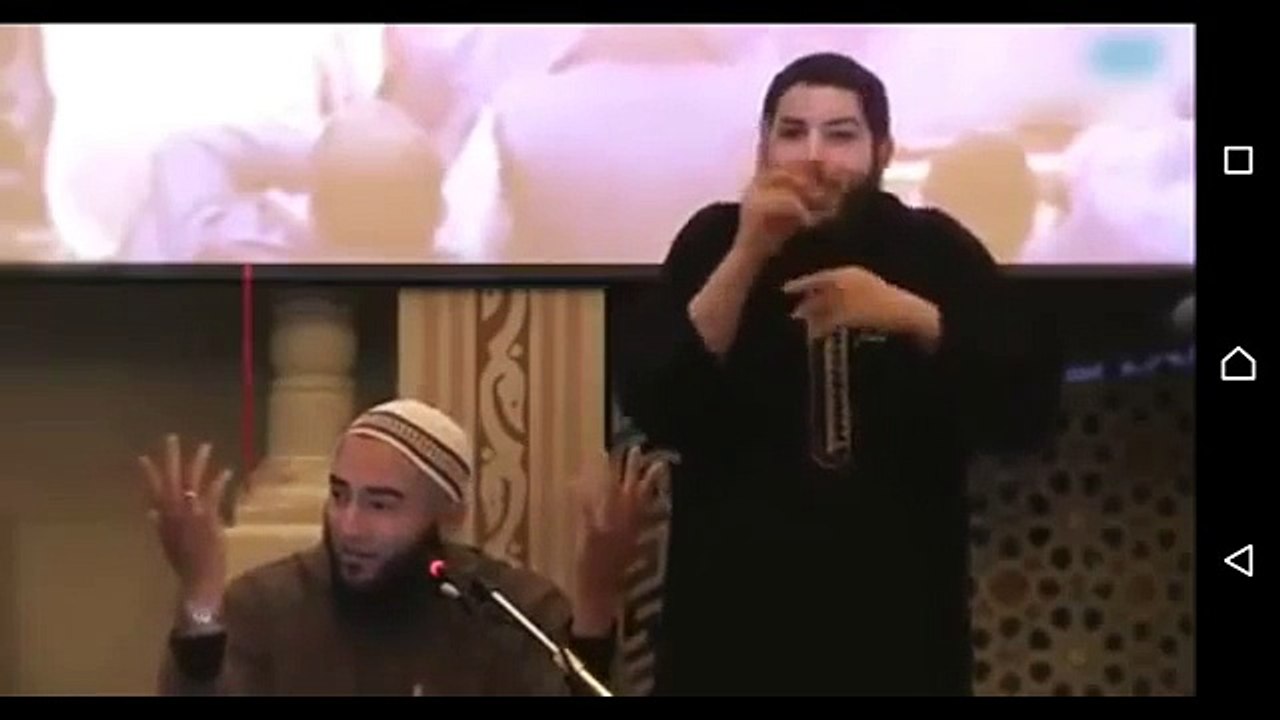 Un frere musulman clash les beurettes et et les filles perdues