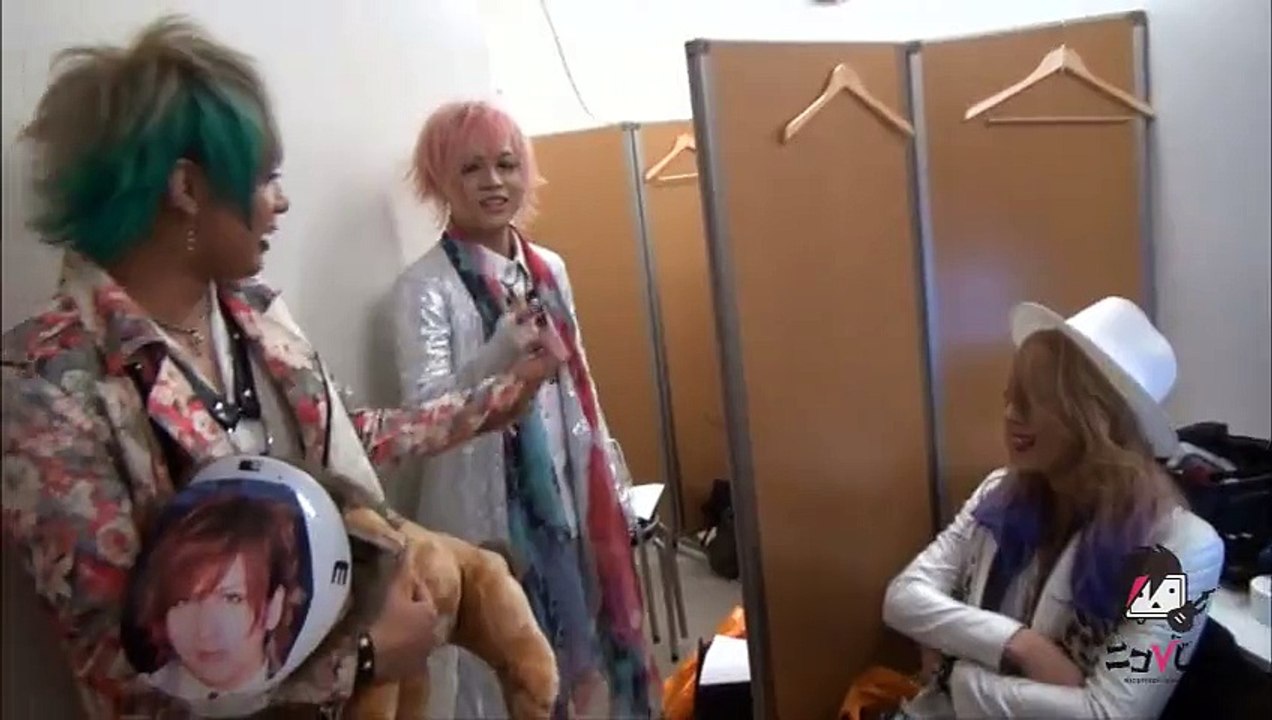 FEST VAINQUEUR - 楽屋動画 (2015.10.15)