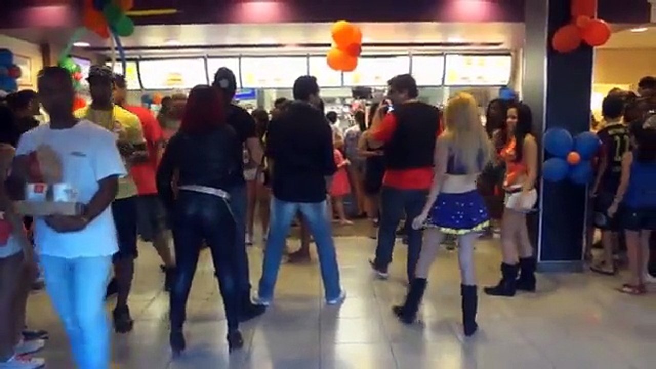 RBD COVER - BANDA PLAY SIX - MCDIA FELIZ 2013 - Cam 1