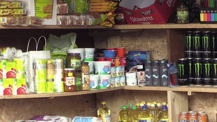 Calais: la "jungle" des migrants se prépare pour l'hiver