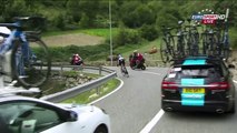 [CRASH][ Team SKY ] Chris Froome crashed and fractured his foot in La Vuelta 2015 Stage 11