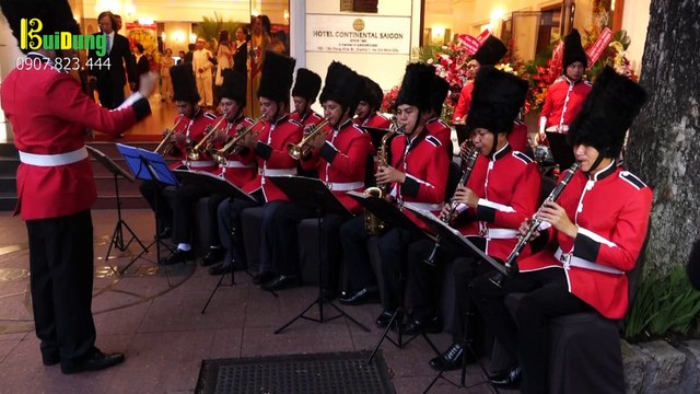 Cho Thuê Đội Kèn Tây Trang Phục Hoàng Gia Anh - 0907.823.444