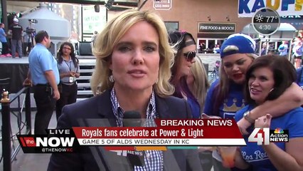 Royals fans watch game at Power & Light