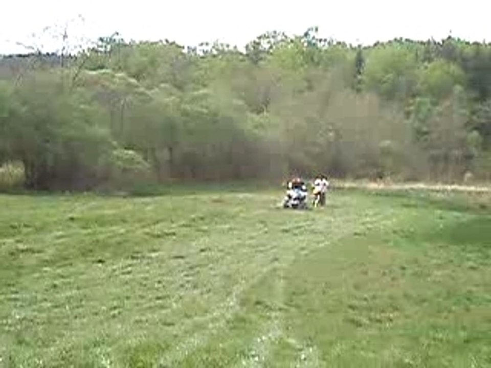 Sortie quad vs moto 25.04.07 059