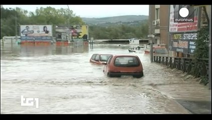 İtalya'da su baskınları can aldı: 3 ölü