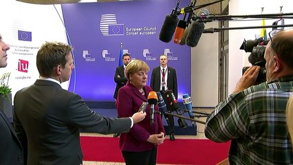 Migrants: Merkel espère que les pays rempliront leur obligations