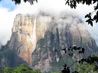 Jumping Angel Falls-hT0UewyAz00