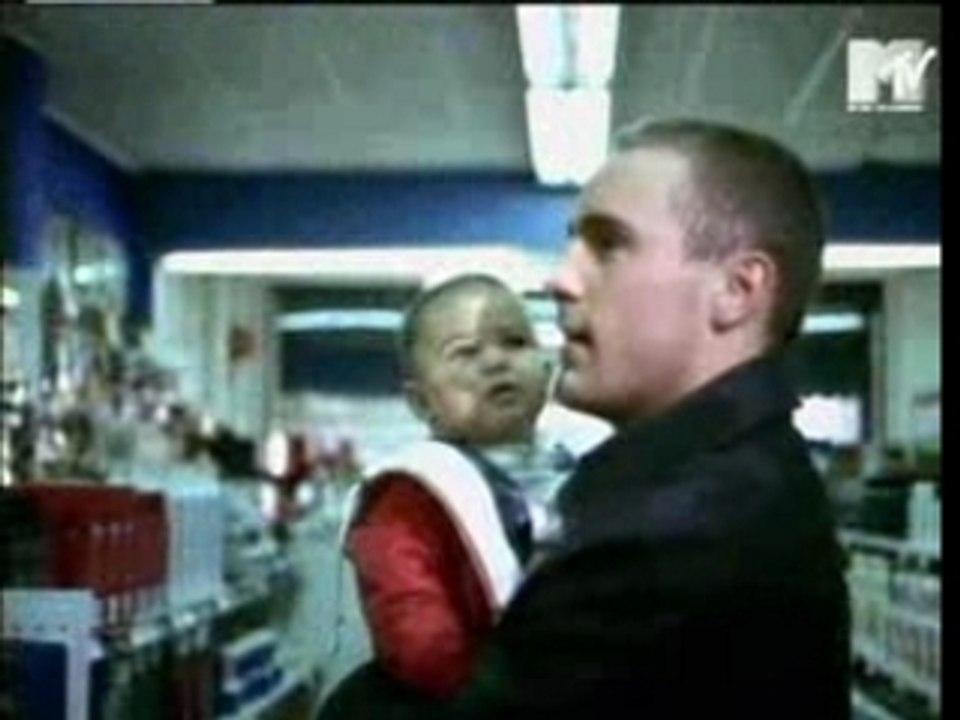 Green Day - Time Of Your Life (Music Vid
