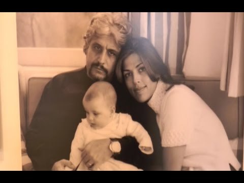 Napoli - Il Pino Daniele privato in mostra al Pan (15.10.15)