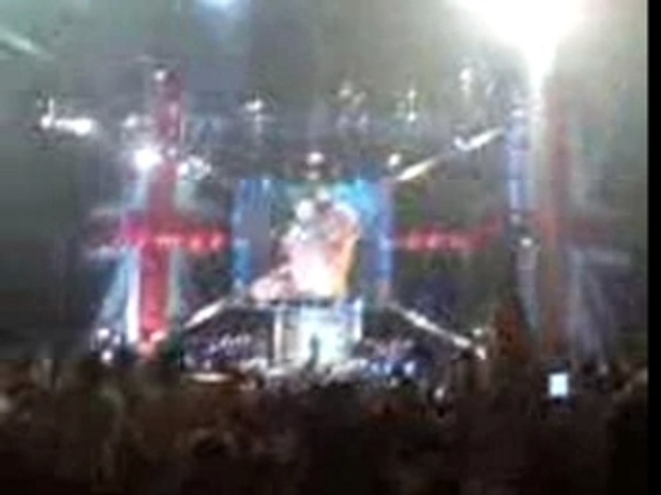 WWE RAW LIVE - Michaels & Cena Entrances