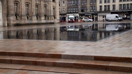 Place Jeanne-Hachette : le nouveau miroir d'eau