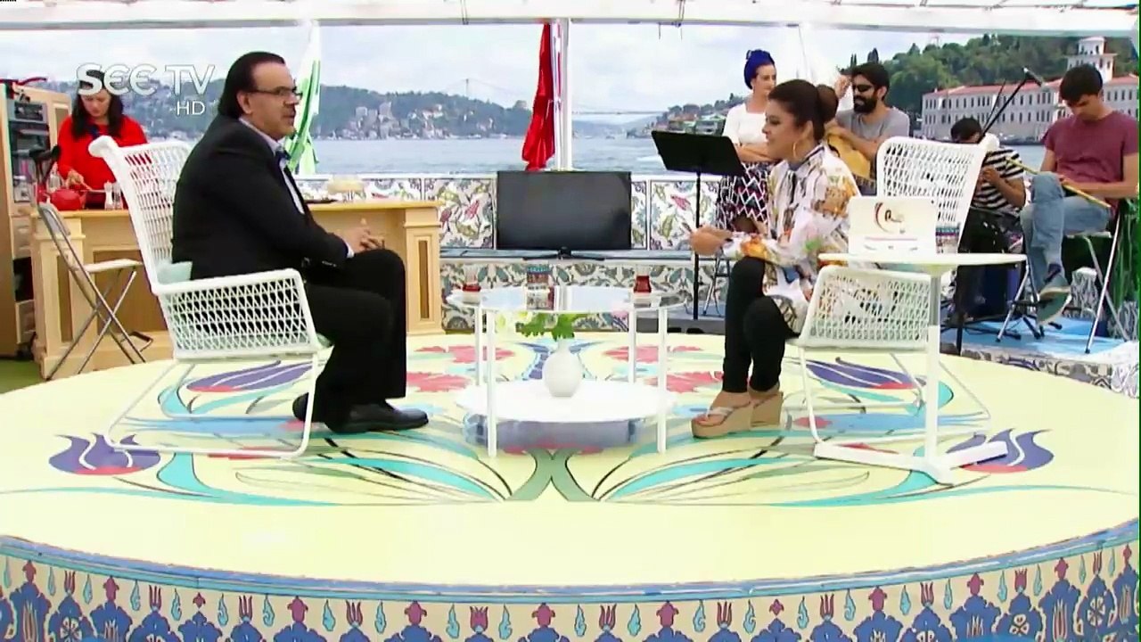 Have You Ever Did Romance- Maria Wasti Asks Shahid Masood