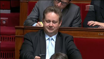 Gérald Darmanin interpelle Manuel Valls sur la SNCF et les migrants