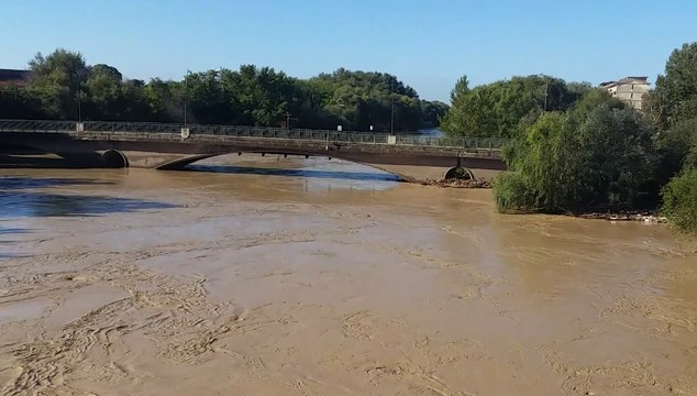 Capua (CE) - Maltempo, fiume Volturno in piena: città a rischio (16.10.15)