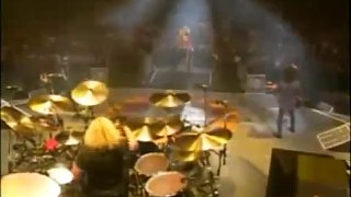 Guns N' Roses   Attitude (live Tokyo 1992)   Duff McKagan[1]