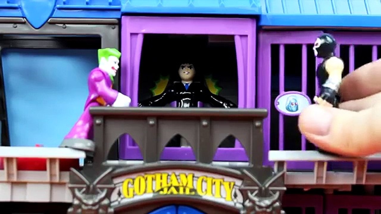 Imaginex Batman gets captured by The Joker & Bane Catwoman Saves him Imaginex Gotham City Jail
