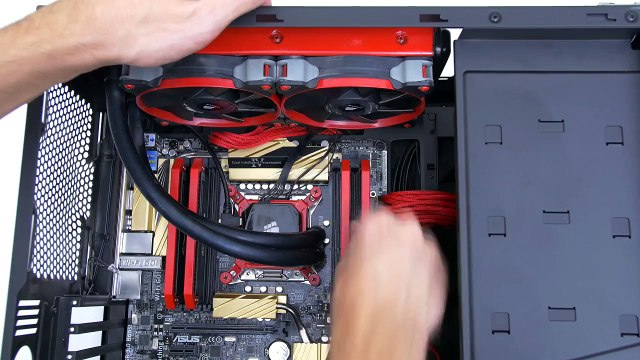 Epic $2500 - $3000 Gaming PC Build! (Time Lapse) #UberTron