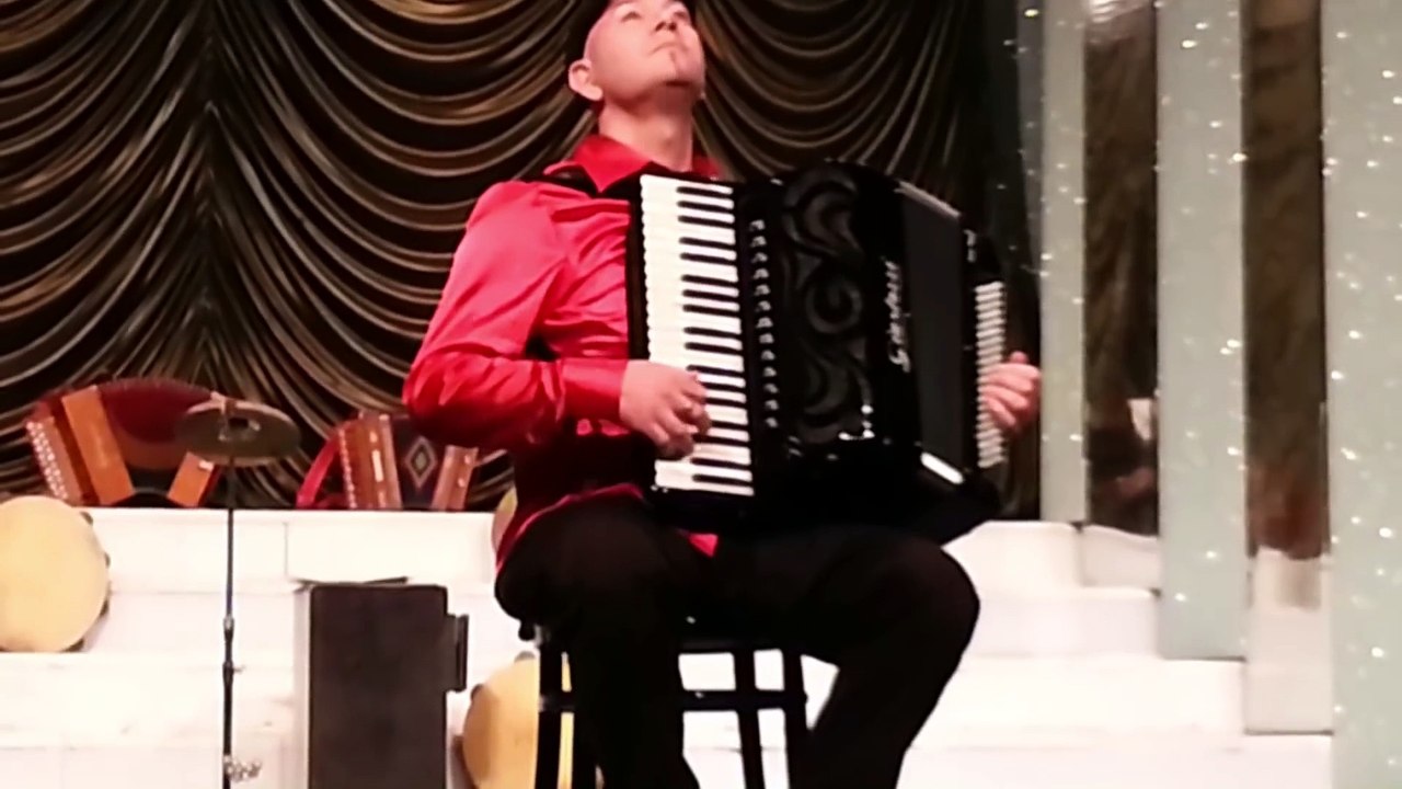 LIBERTANGO di Astor Piazzolla alla fisarmonica Gianni Mirizzi