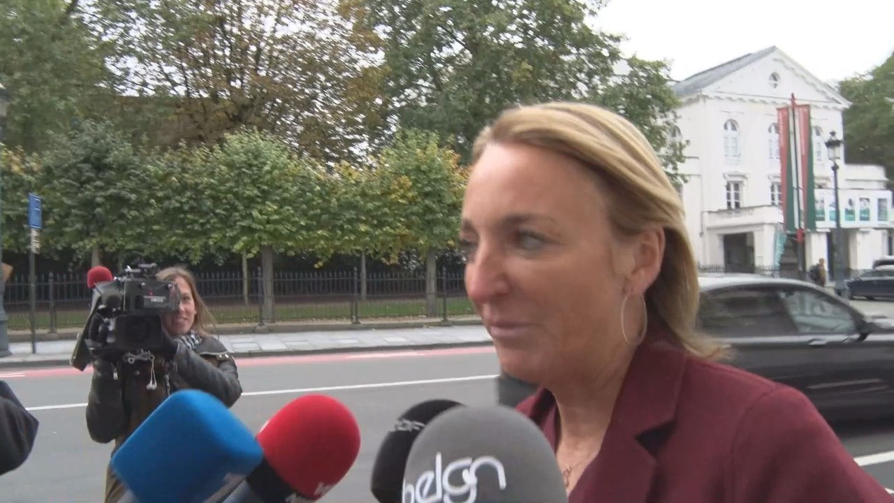 Pension complémentaire : Michèle Sioen préfèrerait que l'accord soit appliqué tel quel