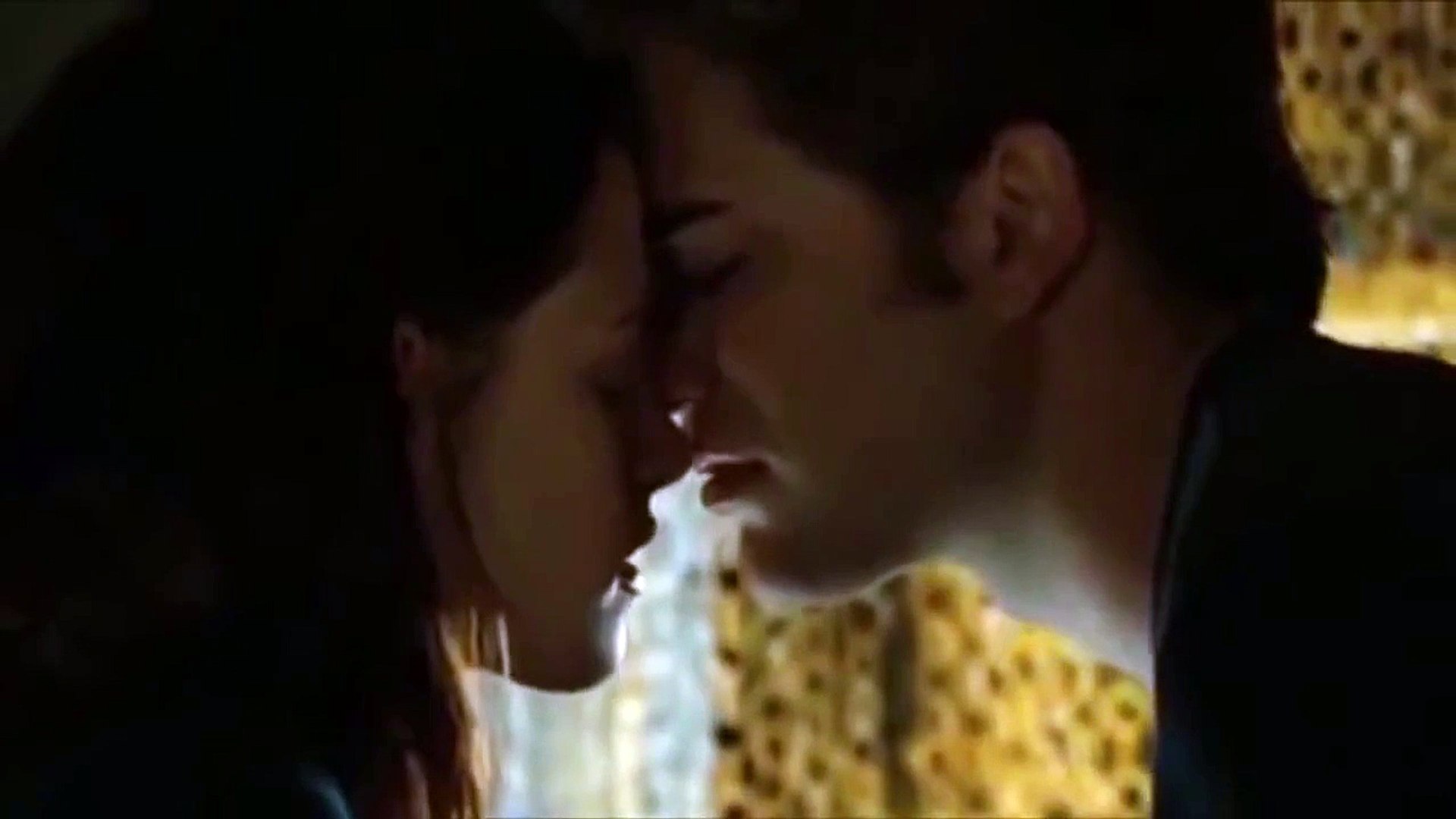 Hottest Hollywood Kissing Scenes - Dailymotion Video