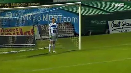 Adama Ba Goal Niort 1-2 Auxerre Ligue 2       16   October   2015 HD