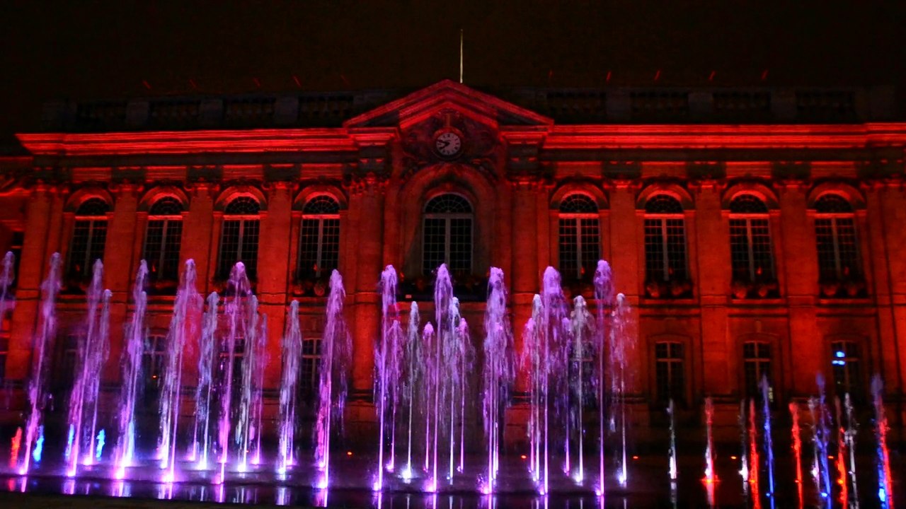 Beauvais inaugure la place Jeanne-Hachette