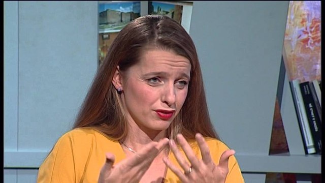 Loreta Bërhami e ftuar në Kronikë e Pambaruar - Ora News