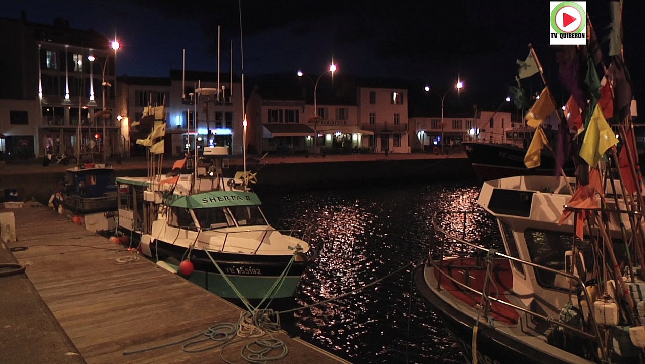Île d'Yeu   |  Port-Joinville by night   |  Télé Île d'Yeu Vendée