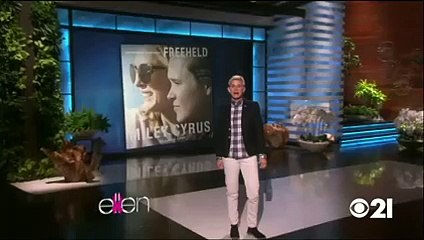 Miley Cyrus Performance With Linda Perry Oct 16 2015