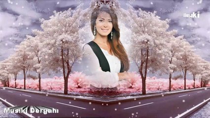 Elif Güreşçi ♫ Açmam açamam söyleyemem çünki derinde.HD