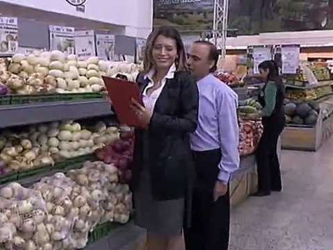 C56 Mujeres al límite - Las curvas del poder