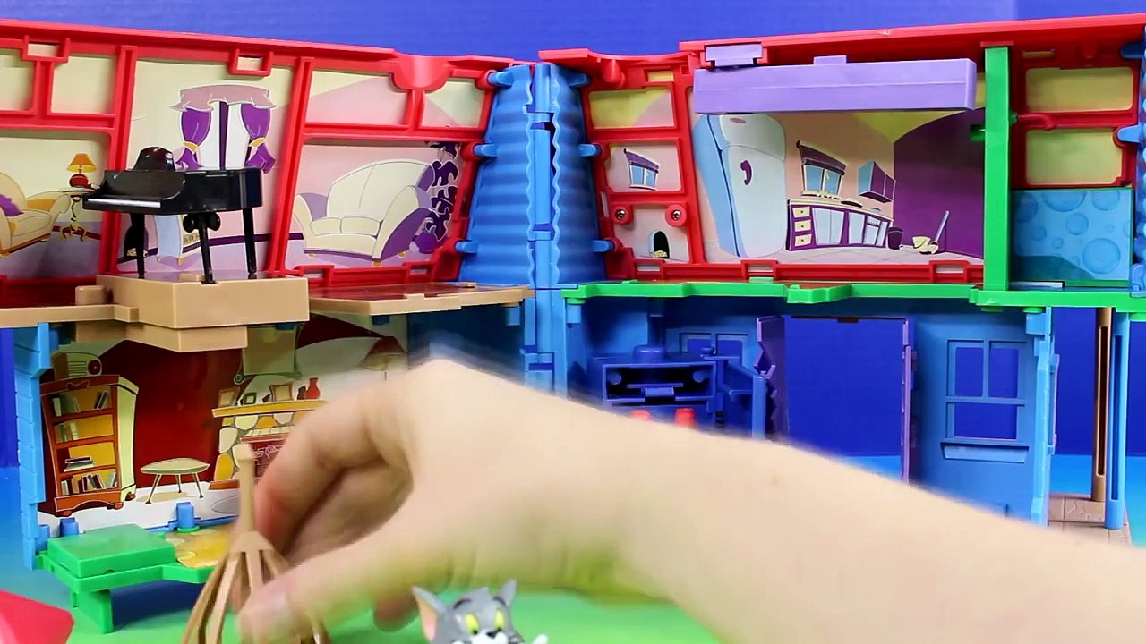 Tom And Jerry Tricky Trap House Playset Game Of Cat And Mouse