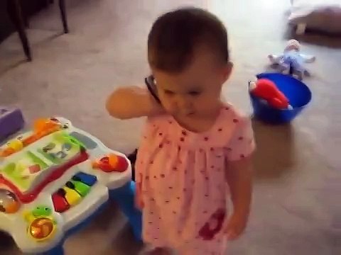 Самый милый и трогательный разговор по мобильному телефону!