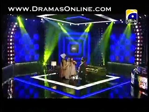 Qandeel baloch and Umer Sharif Dancing together in a Show