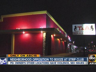 Neighbors, police oppose booze at Phoenix strip club