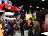 Comic-Con-WWE-Kane-Kelly-Kelly-at-the-Mattel-Booth-Signing-FB7LFh6xSQo