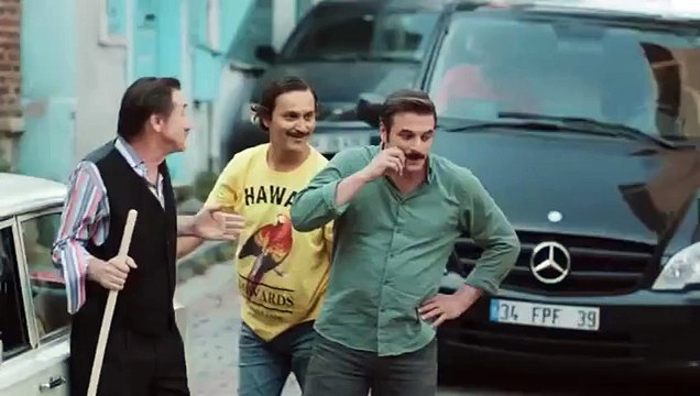 Geni Aile Yapıştır - geniş fragman 2015 netonlinefilm.com